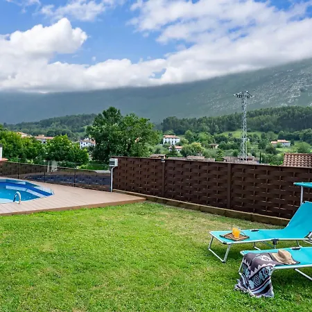 Chalet Casa Otero En *