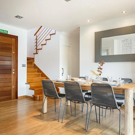 Casa Otero En Camango